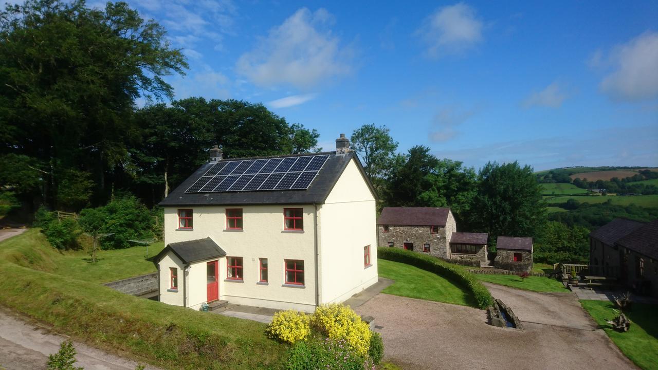 Treberfedd Farm Cottages&Cabins Lampeter Exterior foto